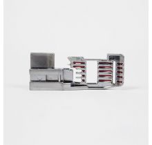 Pied Babylock ouvert avec lignes de guidage