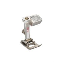 Pied Bernina n°3C pour boutonnière