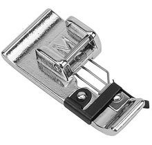 Pied Elna M pour overlock
